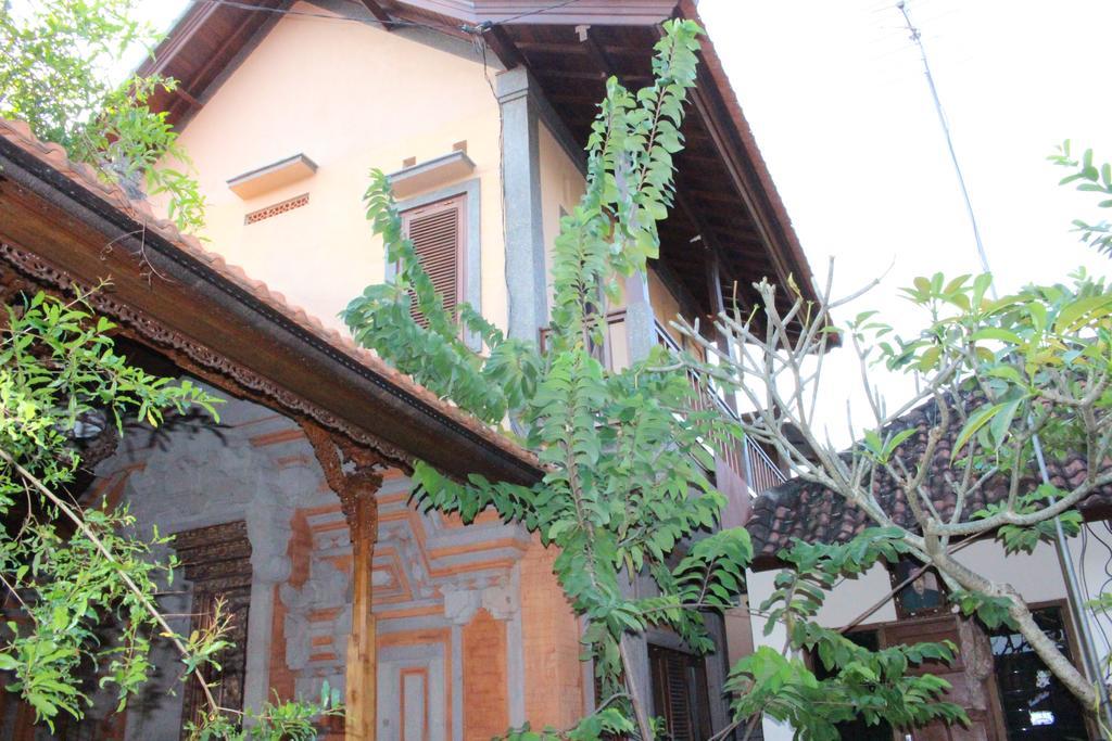 Ary House Ubud Экстерьер фото